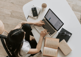 Lançamento da Nova Política EAD 2025 com foco em qualidade e presencialidade.