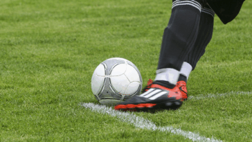 Partida emocionante das quartas de final da Supercopa Jamantão em Extrema em 2025.