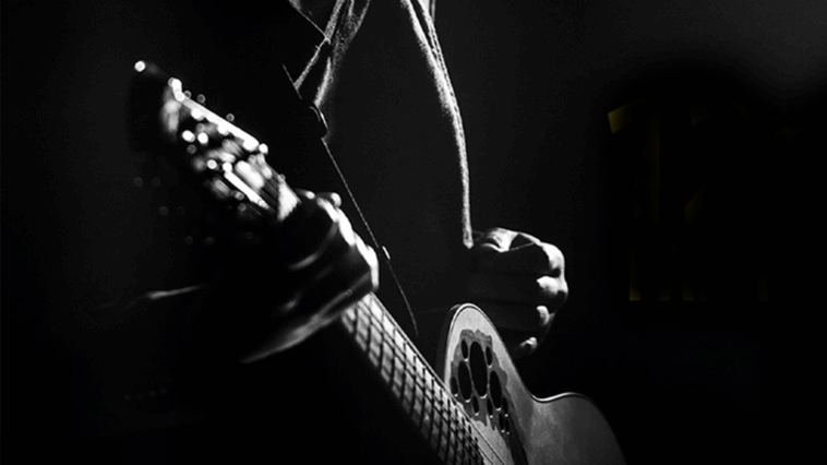 Equipe da Secretaria de Cultura anunciando mudanças no FESCANPE no Cine Teatro, Extrema, 2025