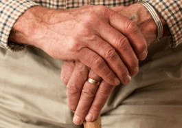Debates da Conferência dos Direitos da Pessoa Idosa no Centro de Convivência, em Extrema.