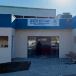 Fachada do Centro Integrar na Rua Higino Saes Peres